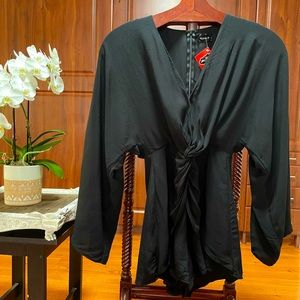 NWT Long wide sleeve romper